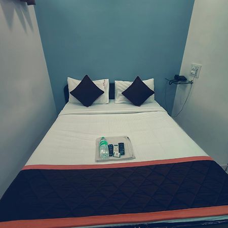 Hotel Golden Arch 班加罗尔 外观 照片