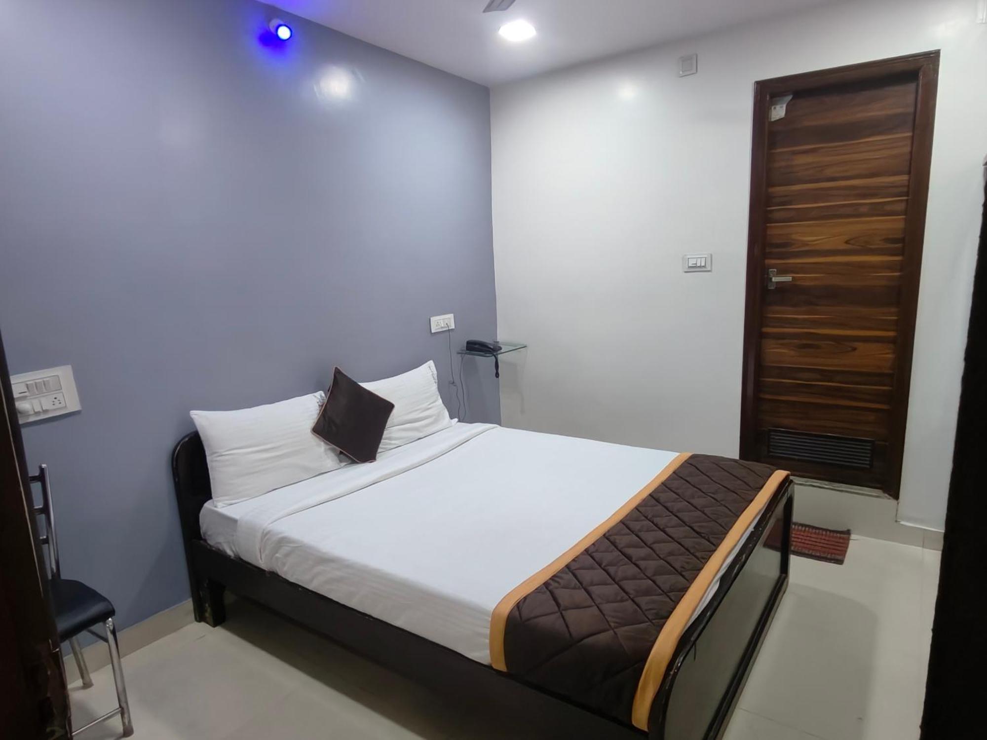 Hotel Golden Arch 班加罗尔 外观 照片